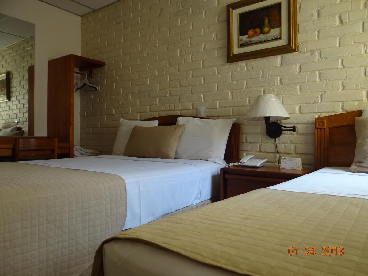 Hotel Mac Arthur テグシガルパ エクステリア 写真